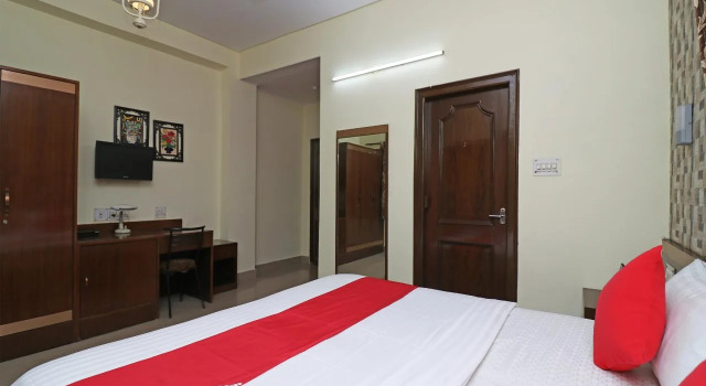 Madhu Residency 2 By OYO Rooms, Prenota Hotel Calcutta 