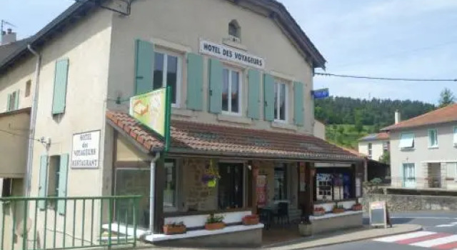 Hôtel des Voyageurs, Prenota Hotel Hotel a Alvernia con parcheggio, Parcheggio