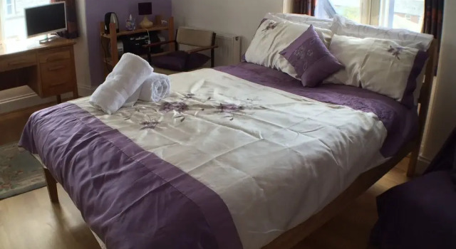 Mandeville B&B, Buchen Sie Bed & Breakfast Hotels in Schottland mit Parkplatz, Parkplätze
