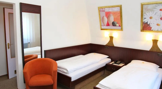 Firzlaffs Hotel Neumünster