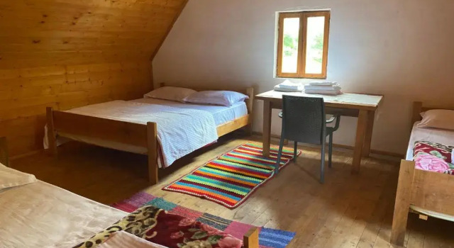 Habitación cuádruple Estándar con vista Bujtina Leke Gerla