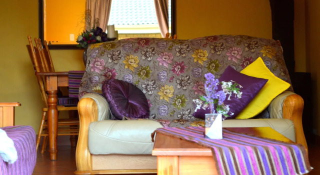Kairos Home B&B and self-catering Guesthouse Middelburg, Забронировать Апарт-отель Мидделбург Мпумаланга, рядом с Midwater Shopping Centre Middelburg