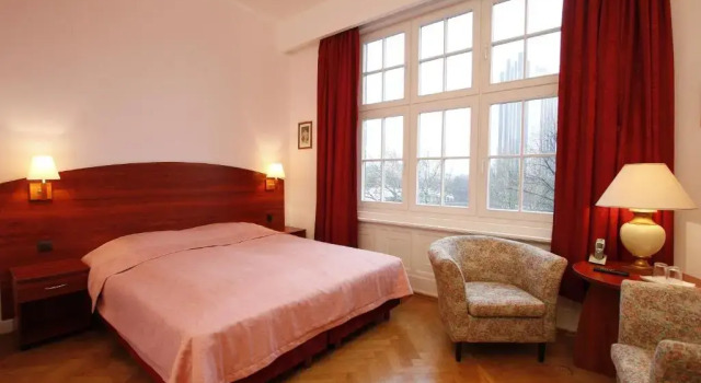 Полулюкс Hotel Preuss im Dammtorpalais