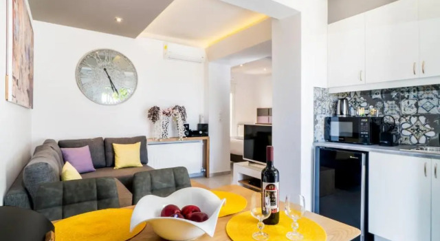 Полулюкс с видом на море Talos Luxury Suites