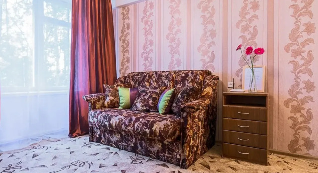 FlatHome24 on Bolshevikov 25, Rezervovat Hotel Nevskiy district Petrohrad, poblíž Ulitsa Dybenko Metro Station