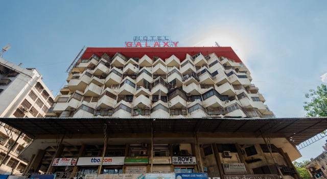 Hotel Galaxy, Book Hotel Billige hoteller i Surat