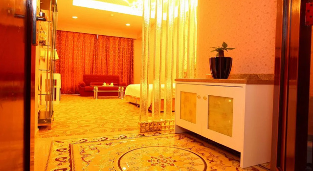 Bostan Business Hotel, Boek Hotel Hotels in Guangdong met parkeren, Parkeren