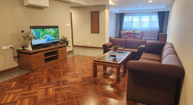 United Tower Thonglor by Aspira