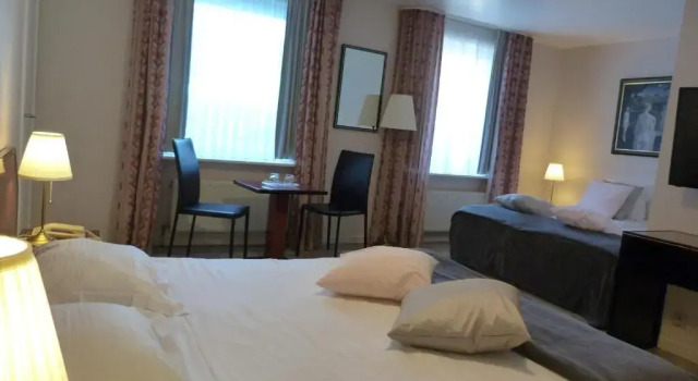 Трёхместный номер Standard Hostellerie Croonhof