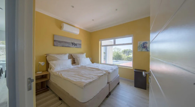 Люкс с 2 комнатами с красивым видом из окна Constantia Cottages