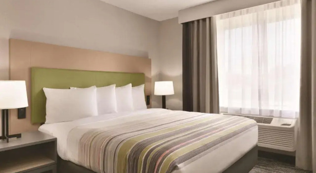 Номер Standard Country Inn & Suites by Radisson, Port Clinton, OH