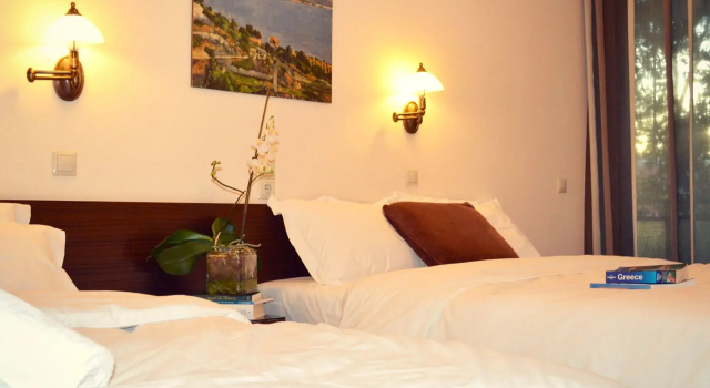 Трёхместный номер Standard Alexakis Hotel & Spa