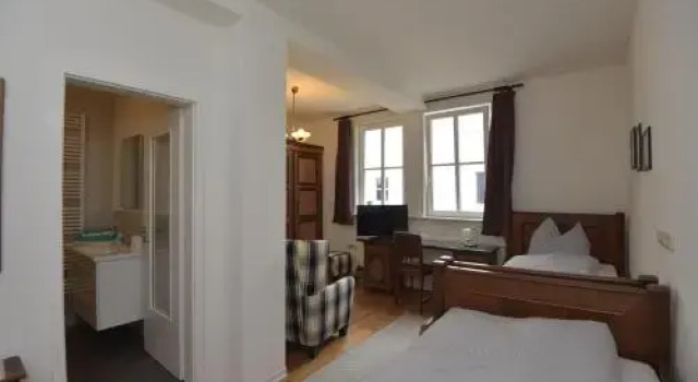 Parkhotel Ebersdorf, Rezervovat Hotel Ebersdorf 