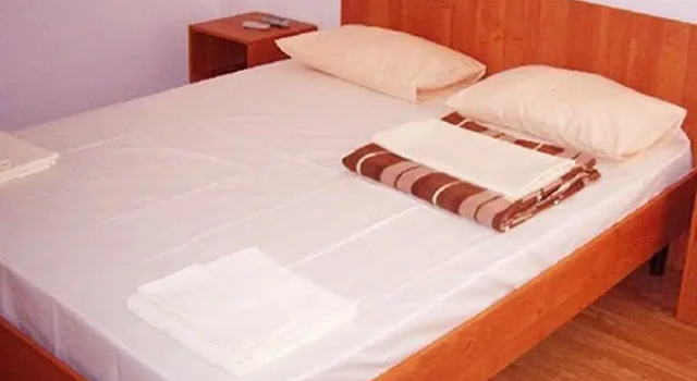 Hotel Sharmat, Забронировать Отель Отели Гагрский района с парковкой, Парковка