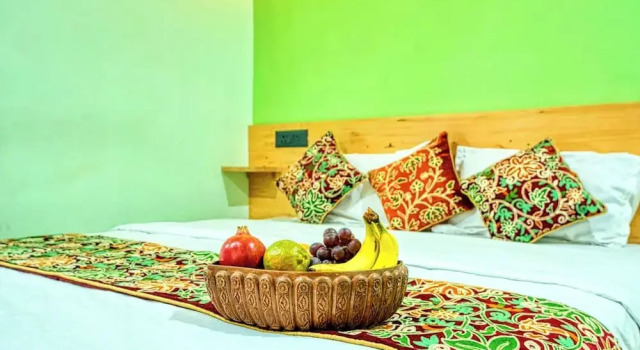 Anjeer villa, Забронировать Отель Сринагар Jammu & Kashmir Ski