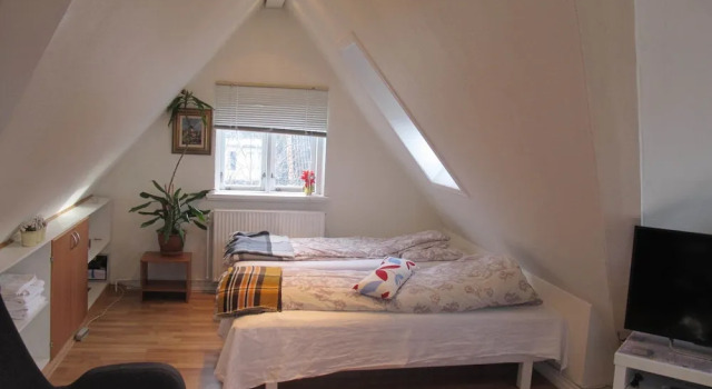 Четырёхместный номер Comfort c 1 комнатой с балконом Guesthouse Sharon Aarhus