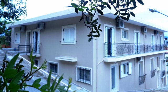 ANGELA, Book Hotel Istiaia Central Greece