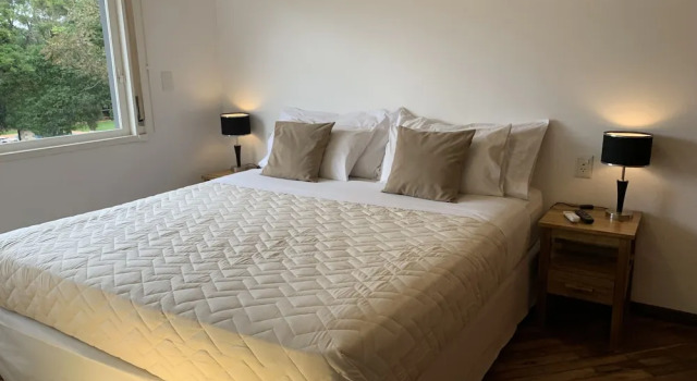 Семейные апартаменты с 3 комнатами с видом на сад Marín Apartments