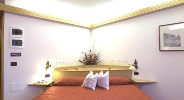 Люкс Nivis Hotel