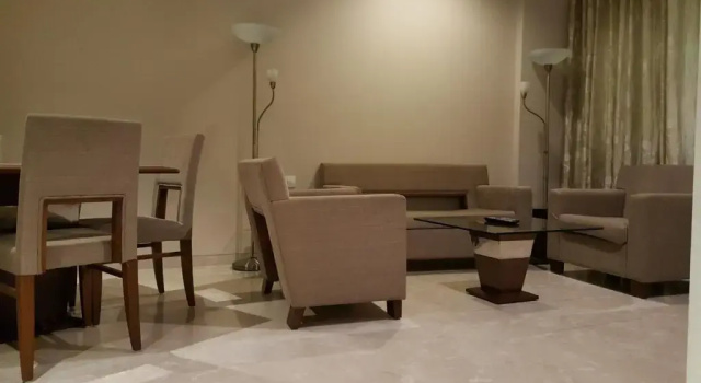 Люкс Royal Orchid Central Vadodara