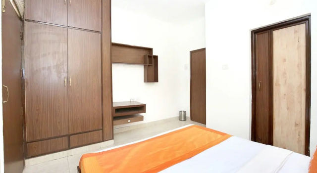 OYO 10976 Home Cheerful 2BHK Scenic Barog, Забронировать Апартаменты/квартира Отели штата Химачал-Прадеш с парковкой, Парковка