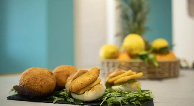 Апартаменты с видом на море Azzurra Apartments