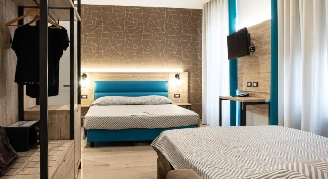 Трёхместный номер Cuneo Hotel