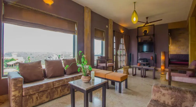 OYO 12159 Home Luxury 2BHK Near Goa Airport, Rezervovat Hotel Hotely v South Goa s parkováním, Parkování