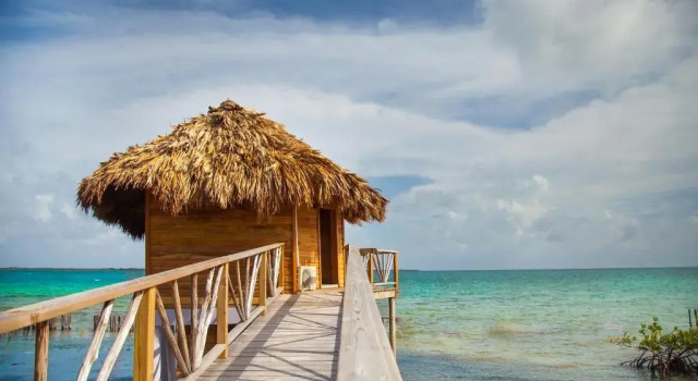 Бунгало Premier Thatch Caye Resort a MuyOno Resort