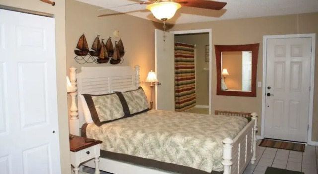 The Anna Maria Island Beach Paradise 10