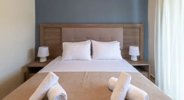 Вилла Classic с 4 комнатами с балконом и с видом на бассейн Nancy's Luxury Apartments