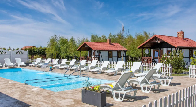 Comfortable apartment with access to the swimming pool, Darlowo