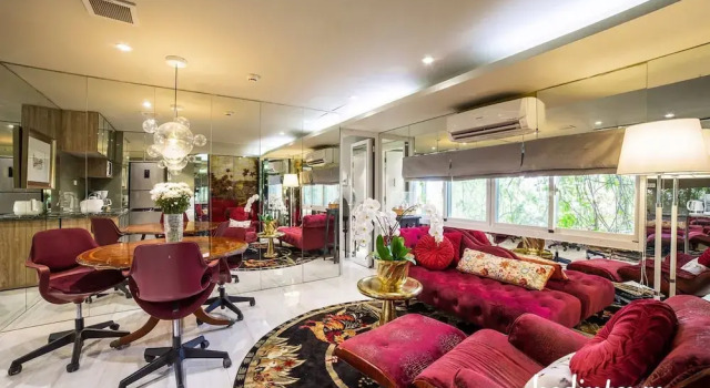 Семейный люкс с 2 комнатами с видом на сад Bed In Town Saigon