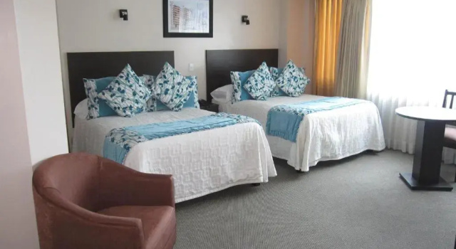 Четырёхместный номер Deluxe Hotel Novalux