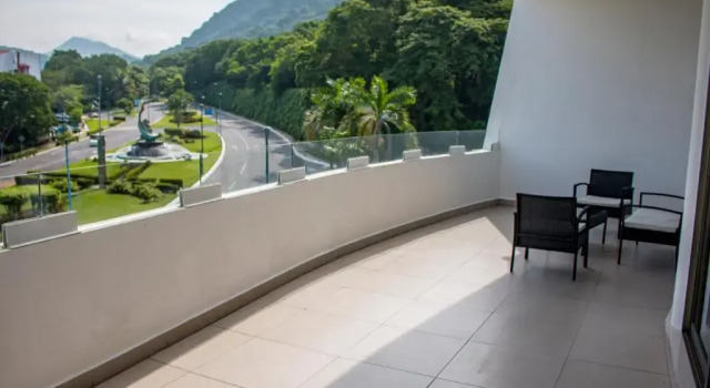 Люкс LA LOMA SUITES
