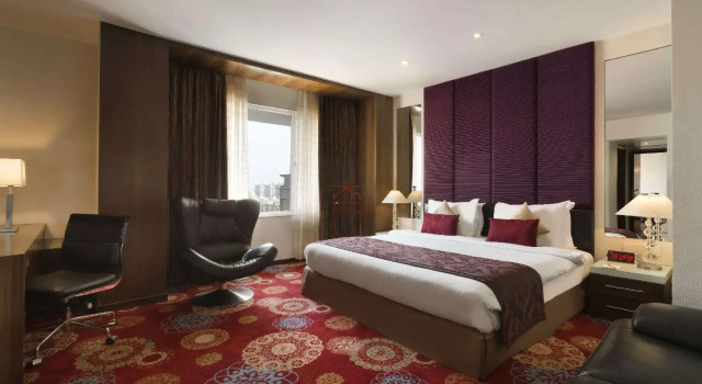 Двухместный полулюкс Ramada by Wyndham Ahmedabad