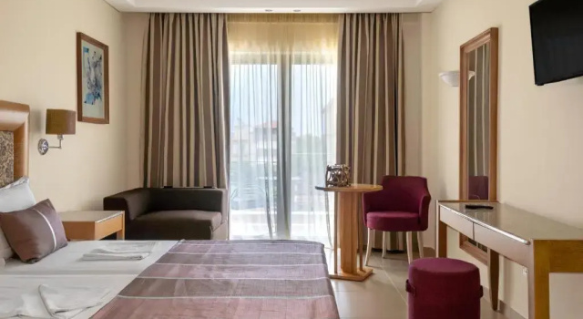 Двухместный номер Standard с видом на горы Danai Hotel