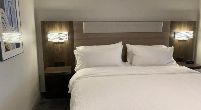 Люкс Holiday Inn Express Plymouth by IHG