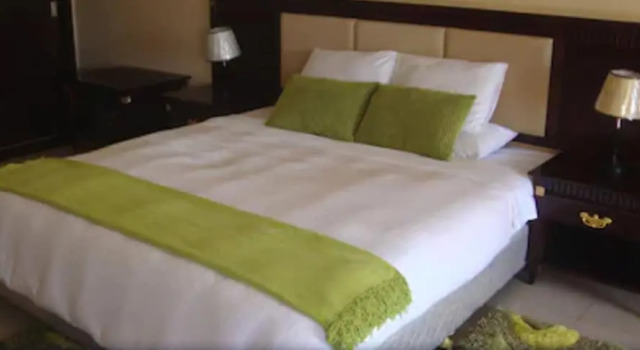 Deluxe Zimmer Riverside Hotel and Conference Centre