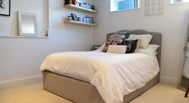 1 Bedroom Flat Near Wimbledon
