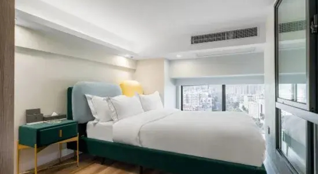 Люкс Premier Youth Sunshine Hotel (Quanzhou Puxi Wanda Plaza Branch)