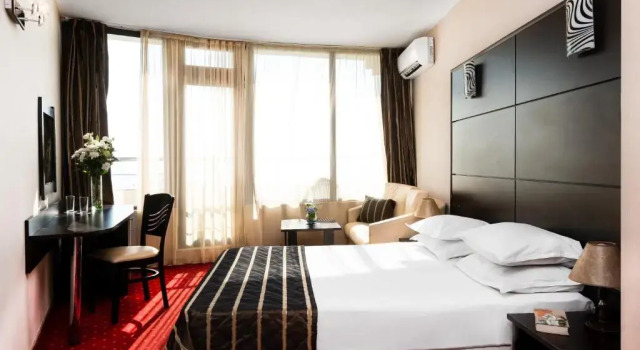 Трёхместный номер Standard с частичным видом на море ELPIDA Hotel - All Inclusive & Beach Front