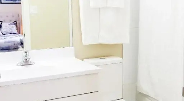 Standard Doppel Zimmer Lakeshore Inn