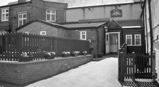 Nelson and Railway Inn, Reservar Hotel Nottingham Nottinghamshire