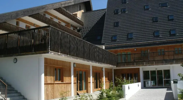 Кровать в общем номере с 2 комнатами Vacancéole - Les Gentianes