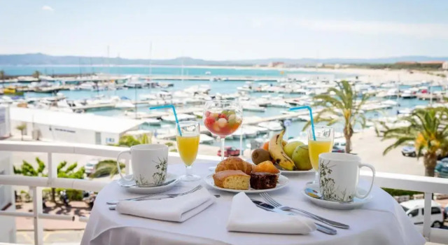 Двухместный номер Standard с видом на море Hotel & Diving Les Illes
