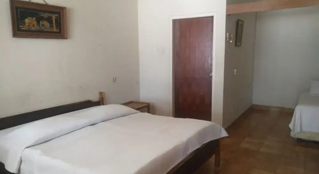 Standard room Bunga Ayu Seaside Resort