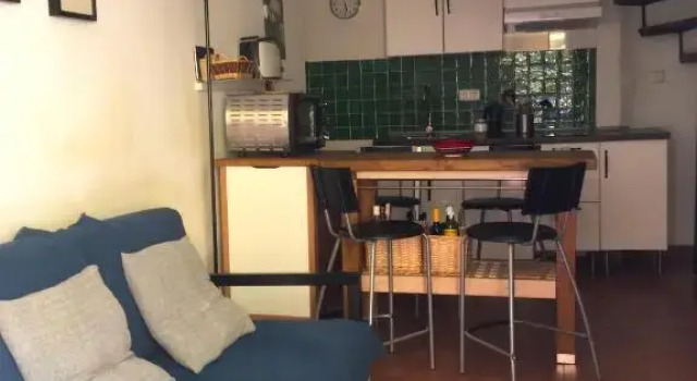 Encantadora casa en centro Piedralaves, Забронировать Отель Отели и гостиницы Пьедралавес, рядом с Церковь Святого Антония Падуанского, Отель