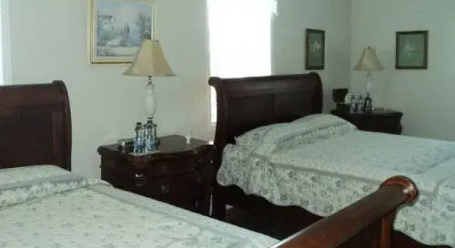 La Villa Du Nord, Book Villa Sommerhuse i Laurentians, Hytte