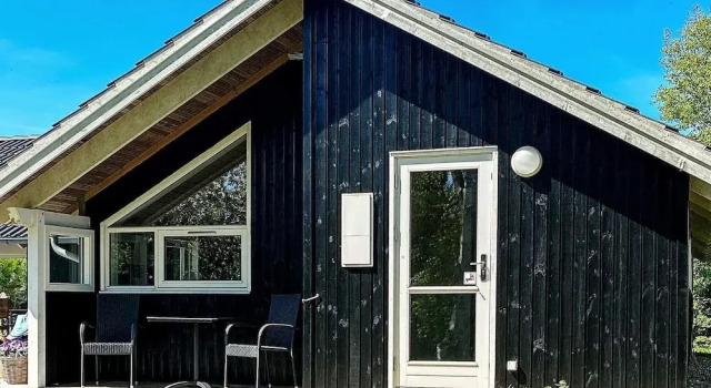 Picturesque Holiday Home in Hovedstaden With Sauna, Забронировать Отель Вейбю North Zealand